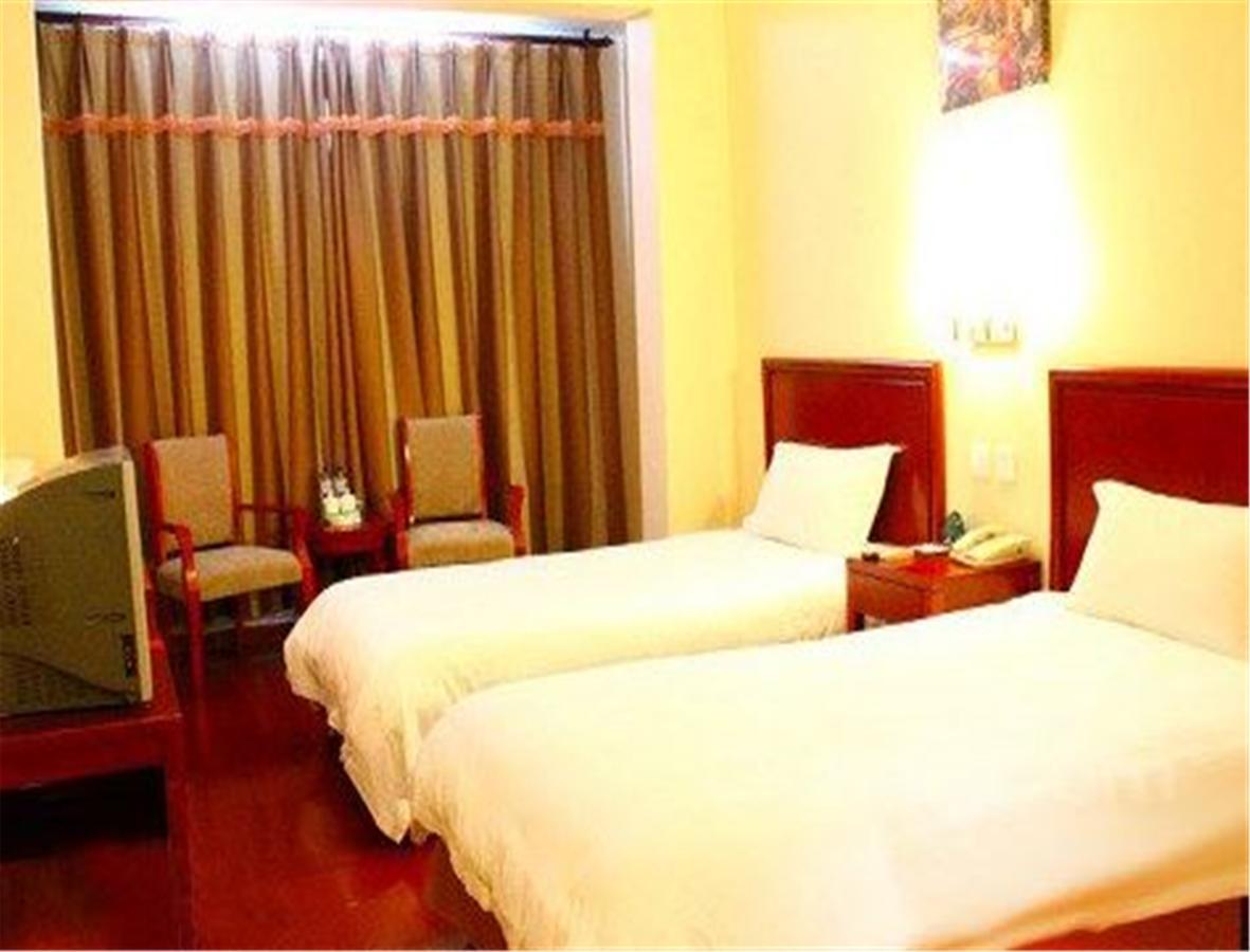 Greentree Inn Shandong Qingdao Railway Station Zhanqiao Yacht Wharf Express Hotel Exterior foto